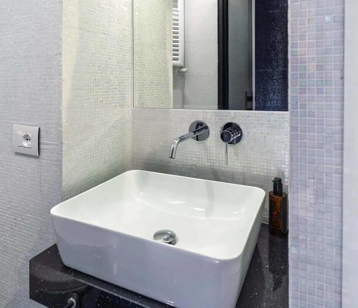 Dreamers In Belsiana Spagna Int 8 Rome Apartment