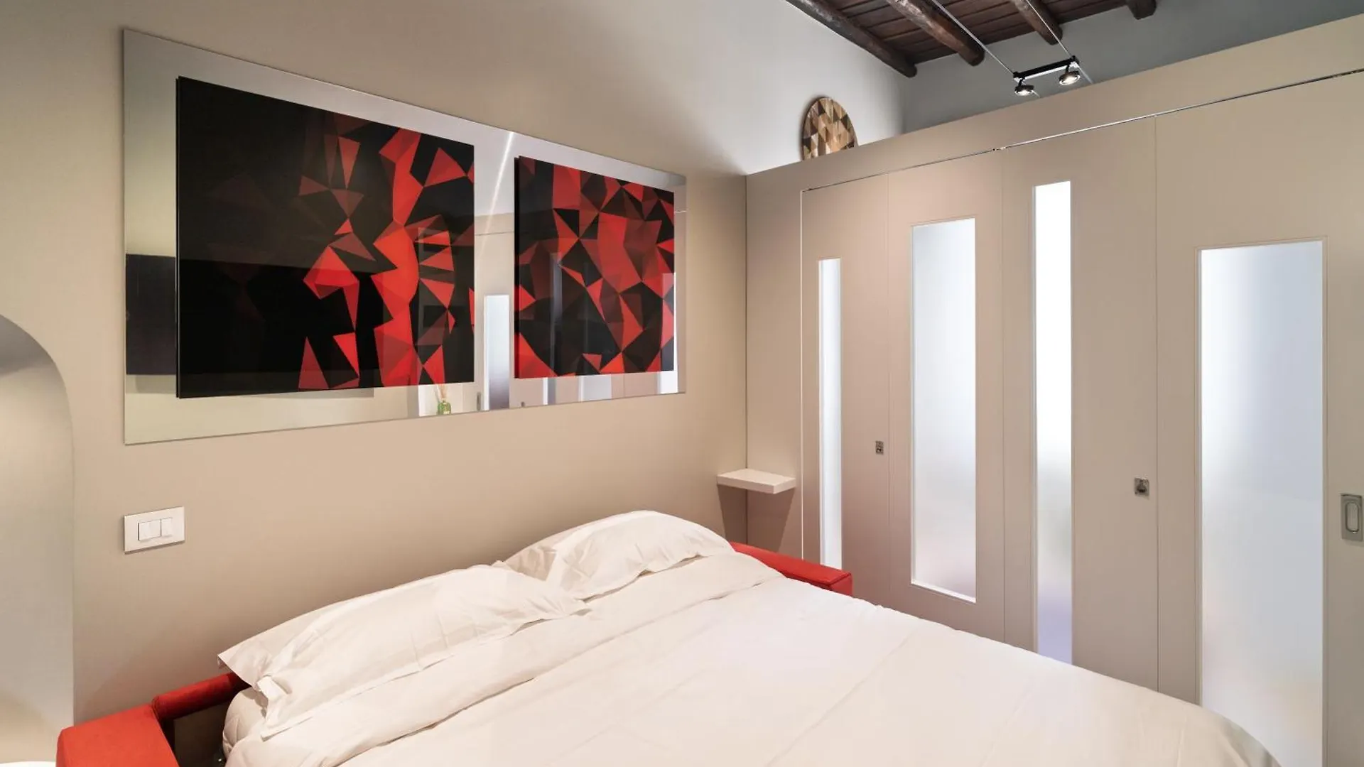 Dreamers In Belsiana Spagna Int 8 Rome Apartment